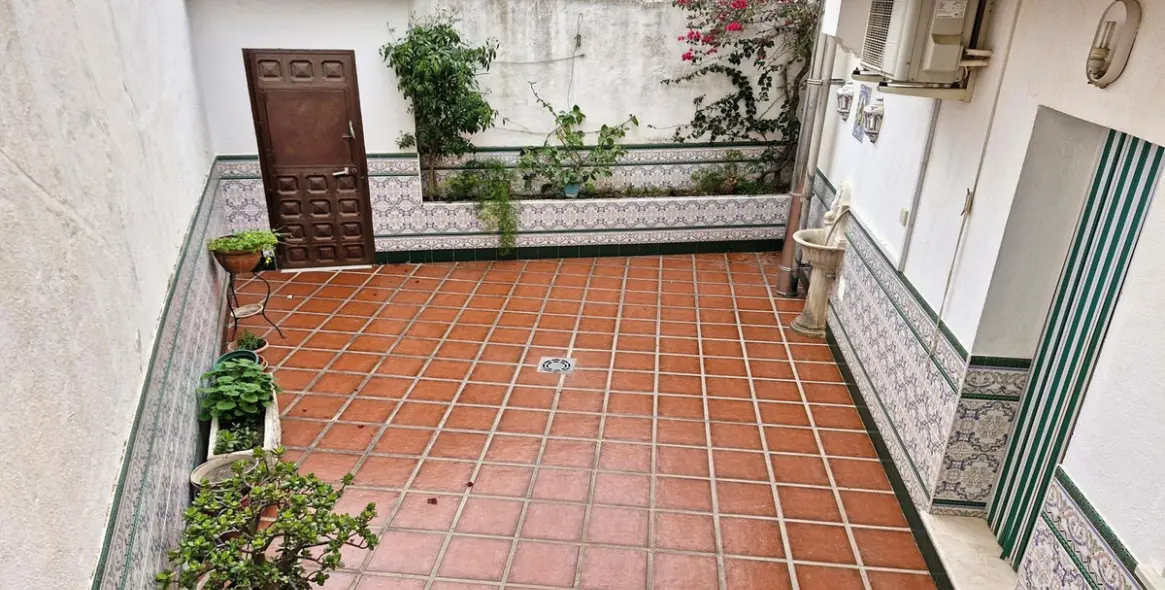 Продажа таунхауса в Guaro 30