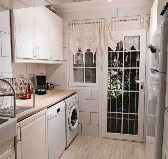 Продажа апартаментов на среднем этаже в Mijas