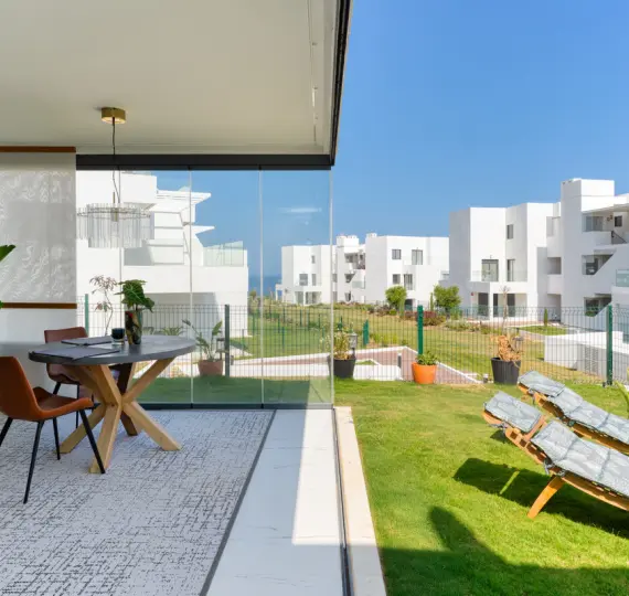 Продажа апартаментов на первом этаже в Casares