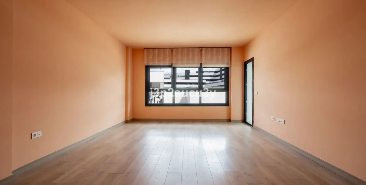 Sale of middle floor apartment in Estepona 7