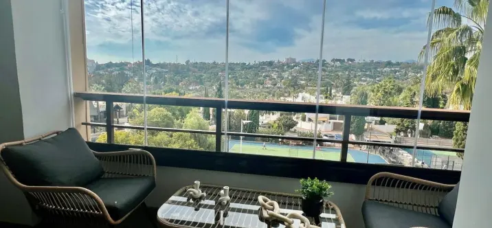 Sale of middle floor apartment in Nueva Andalucía 1