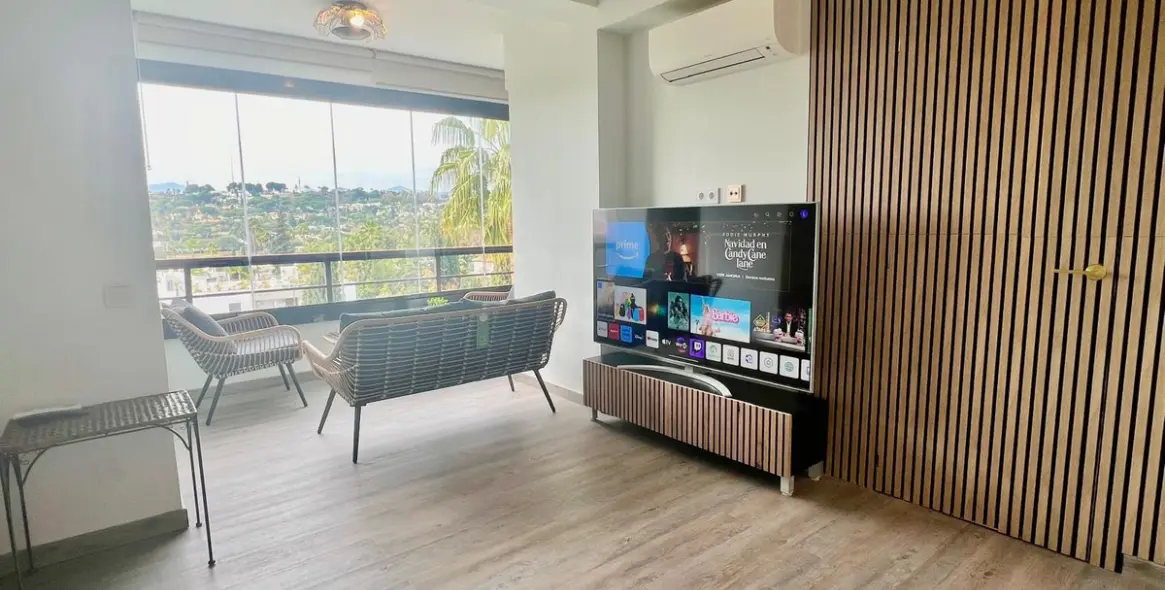 Sale of middle floor apartment in Nueva Andalucía 5