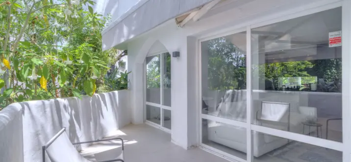 Sale of ground floor apartment in Reserva de Marbella 2