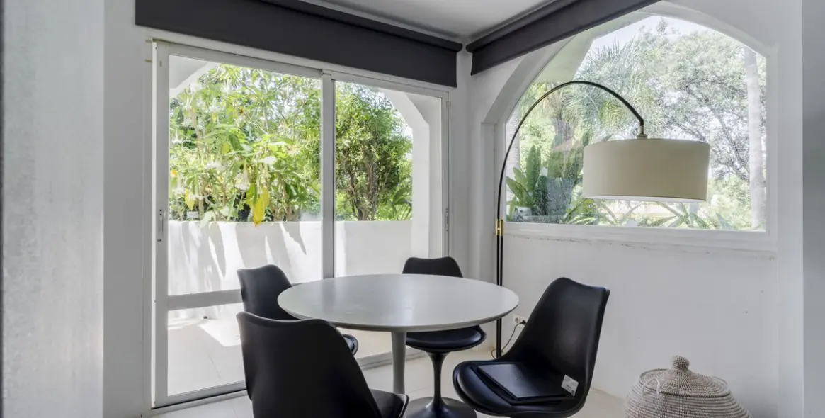 Sale of ground floor apartment in Reserva de Marbella 11