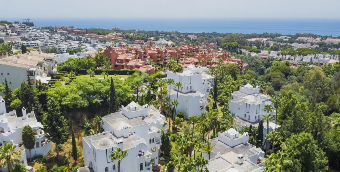 Sale of ground floor apartment in Reserva de Marbella 15
