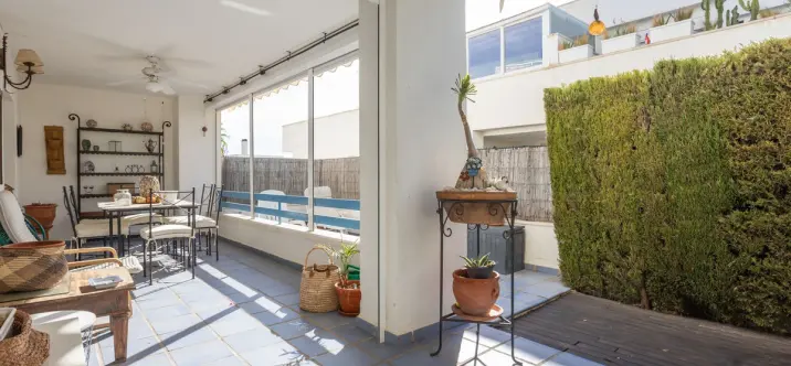 Апартаменты на первом этаже R5216263 3