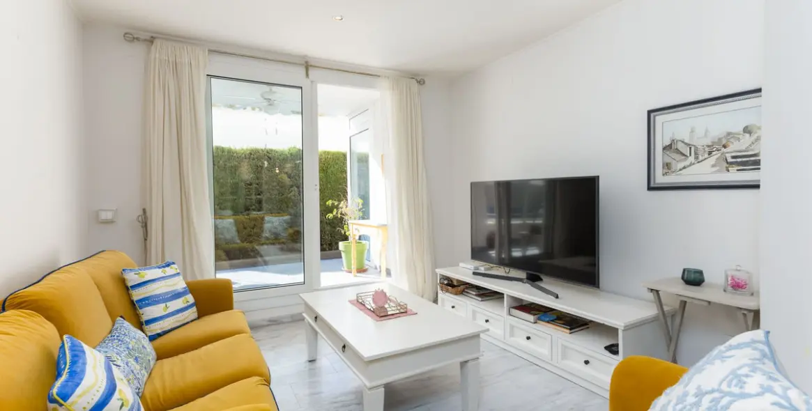 Продажа апартаментов на первом этаже в Nueva Andalucía (район Nueva Andalucía) 10