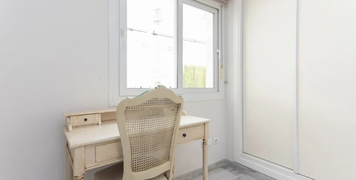 Продажа апартаментов на первом этаже в Nueva Andalucía 18