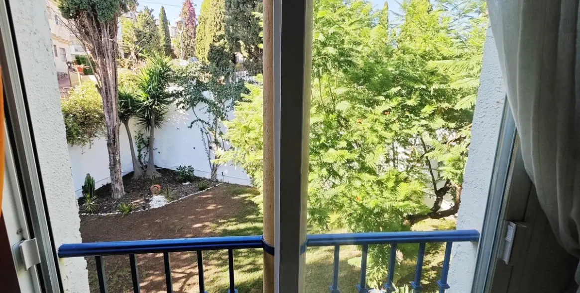 Продажа апартаментов на среднем этаже в Mijas Golf 22