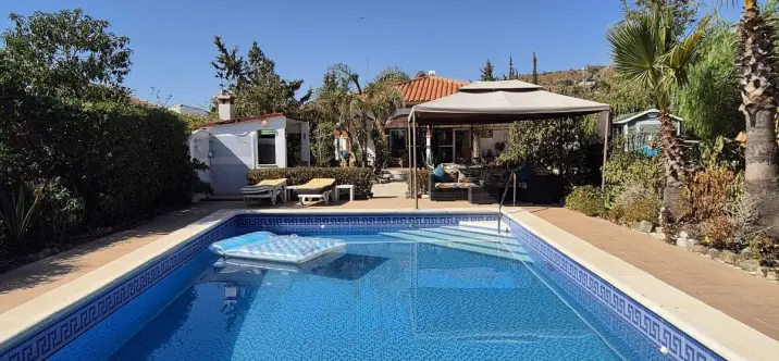 Sale of finca - cortijo in Estacion de Cartama 0