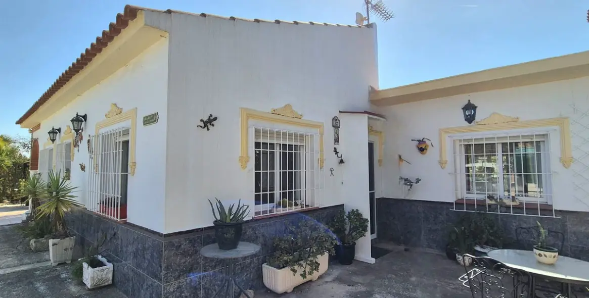 Sale of finca - cortijo in Estacion de Cartama 5