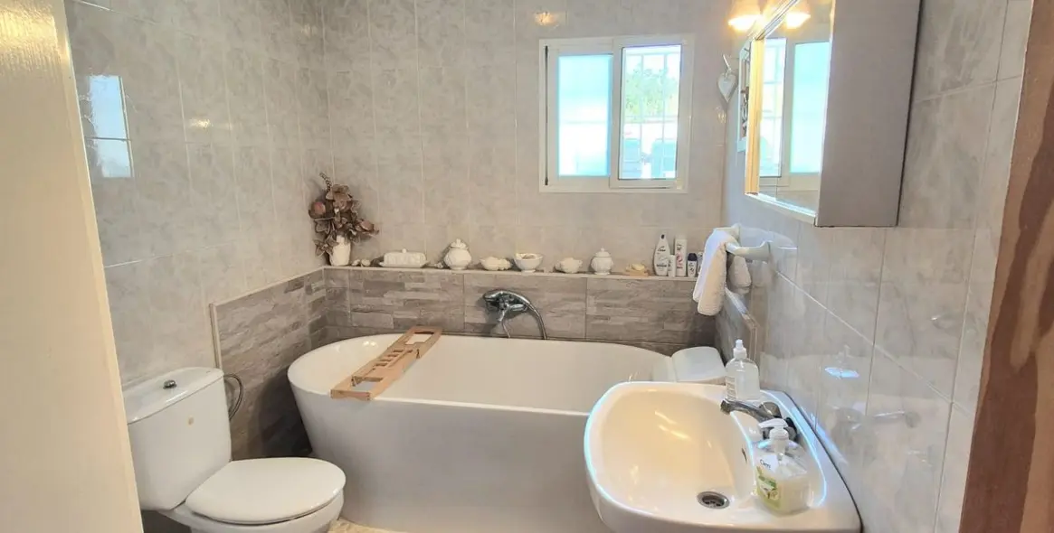 Sale of finca - cortijo in Estacion de Cartama 19