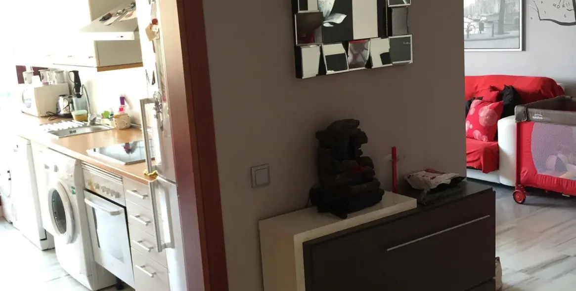 Sale of middle floor apartment in Benahavís 18