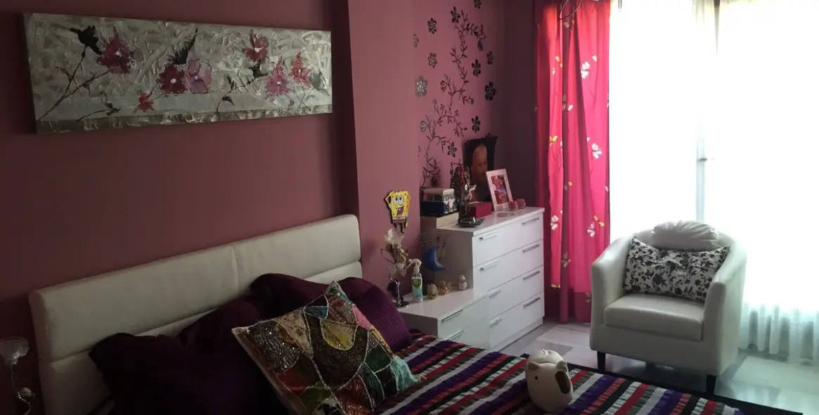 Sale of middle floor apartment in Benahavís 25