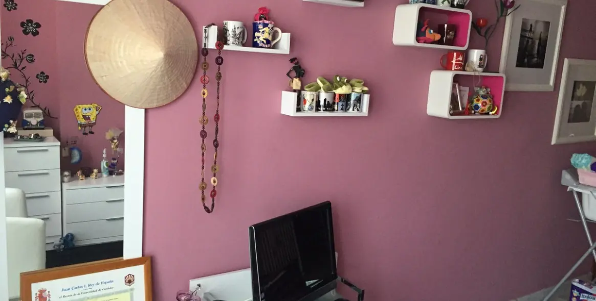 Sale of middle floor apartment in Benahavís 26