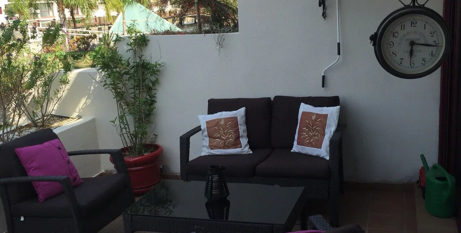 Sale of middle floor apartment in Benahavís 20
