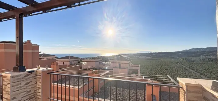 Venta de ático en Vélez-Málaga 0