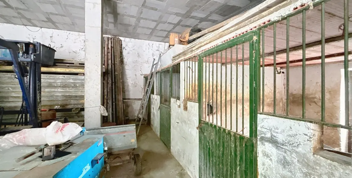 Продажа объекта в Arenas 15