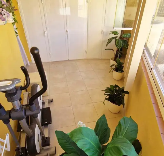 Продажа апартаментов на среднем этаже в Benalmadena