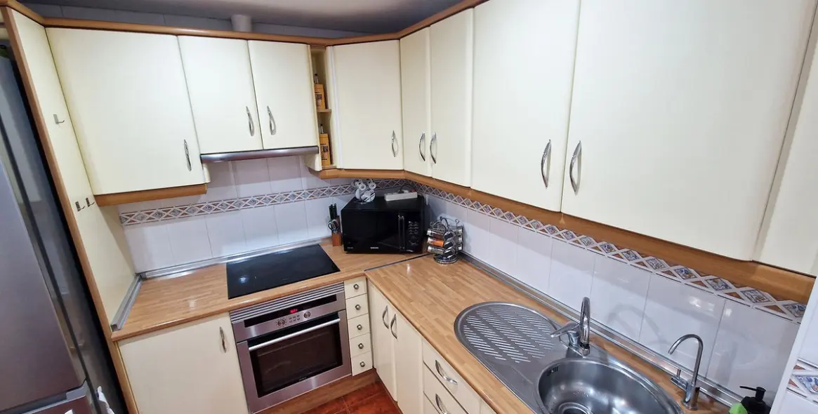 Продажа апартаментов на среднем этаже в Benalmadena 14