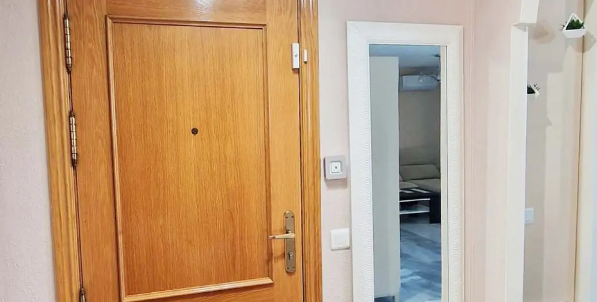 Sale of middle floor apartment in Benalmadena 40