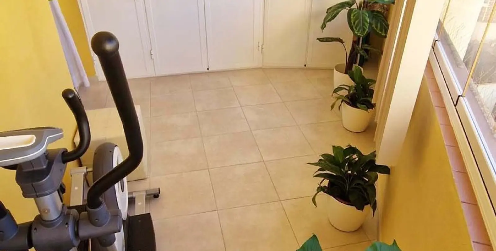 Venta de apartamento en planta media en Benalmadena 6