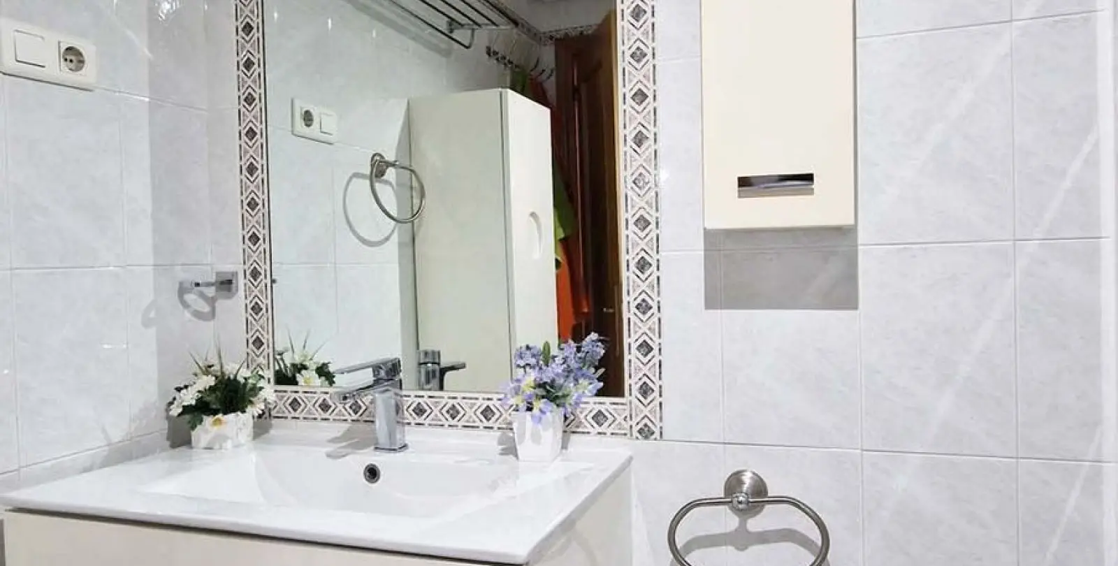 Venta de apartamento en planta media en Benalmadena 29