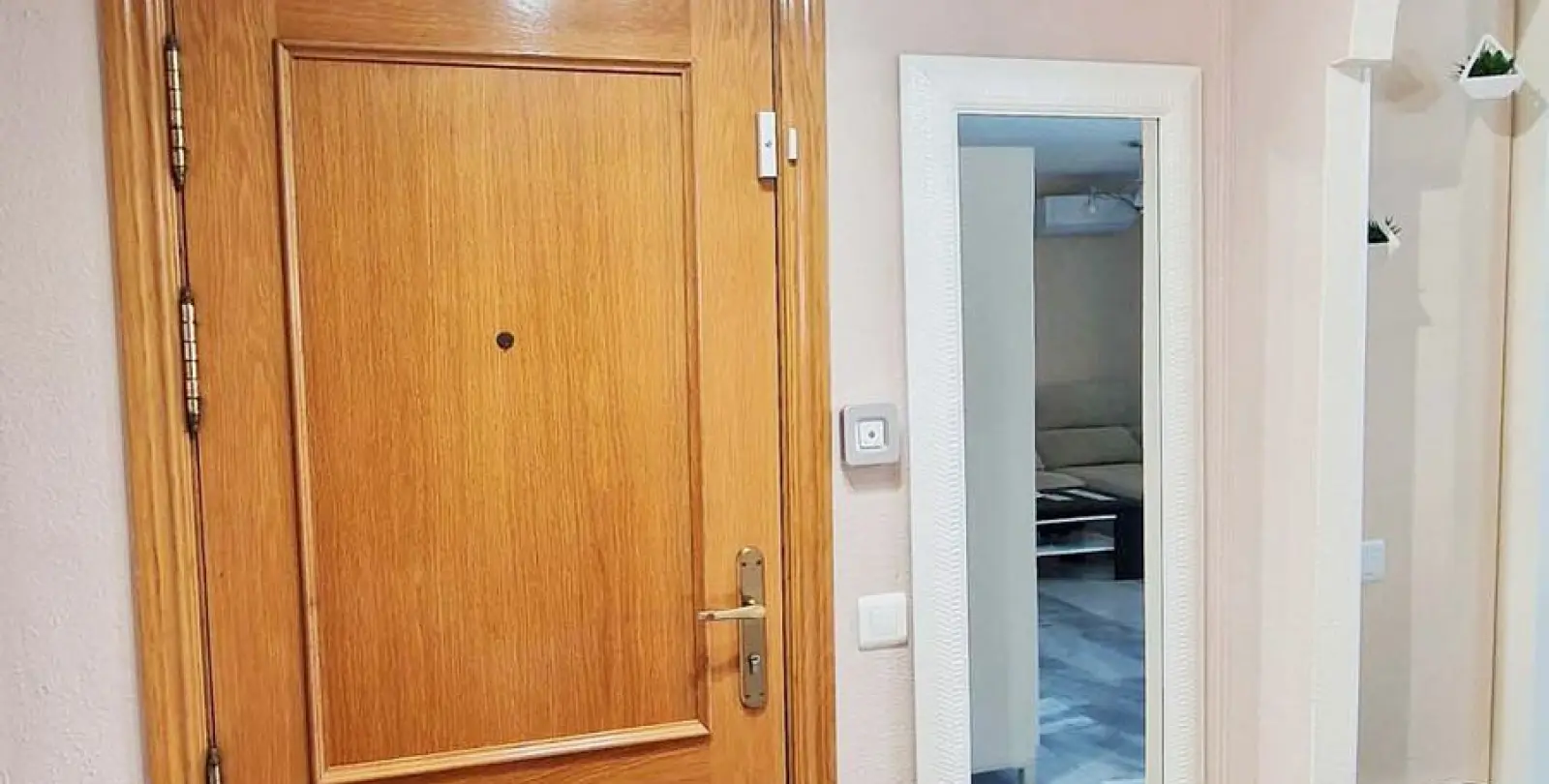 Venta de apartamento en planta media en Benalmadena 40