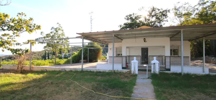 Venta de villa independiente en Alora 1