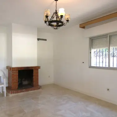 Venta de villa independiente en Alora