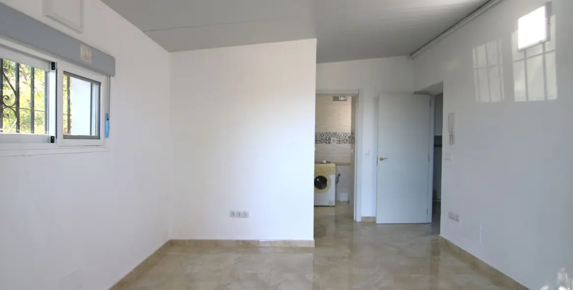 Sale of detached villa in Alora 6