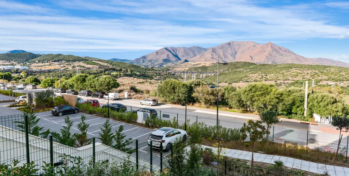 Продажа апартаментов на первом этаже в Estepona (район Estepona) 8