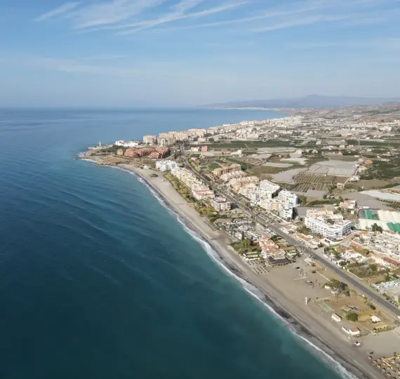 Venta de parcela residencial en Torrox