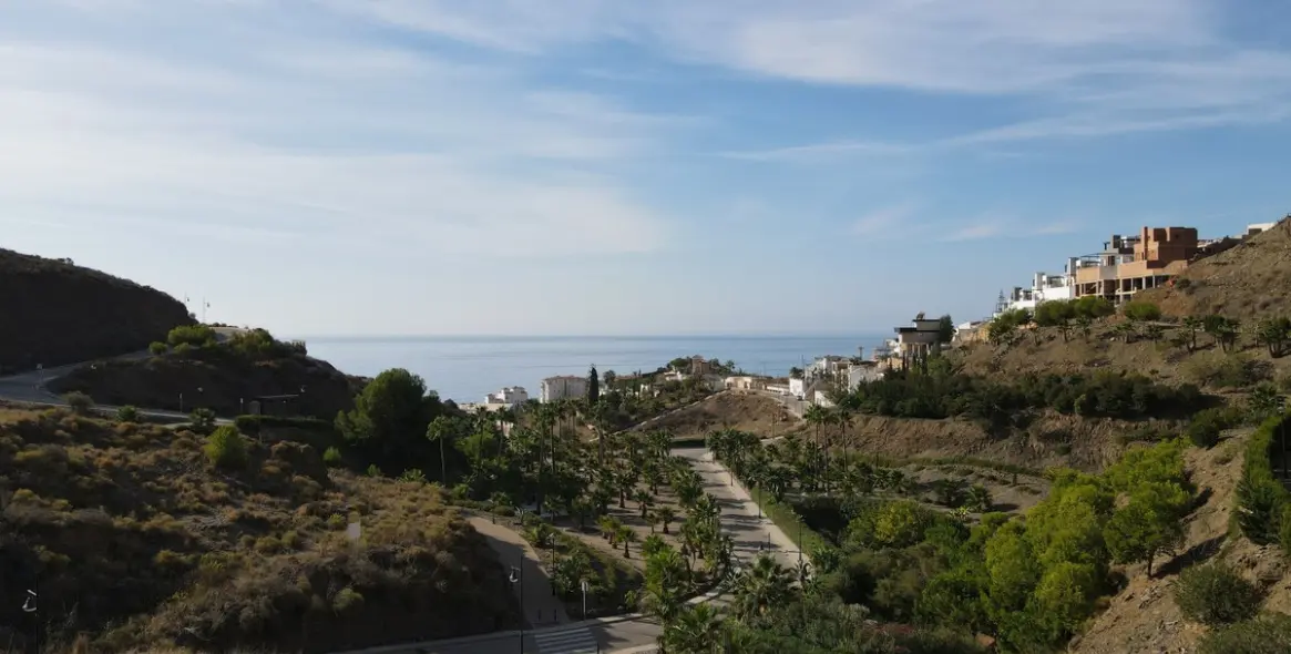 Sale of residential plot in Torrox 10