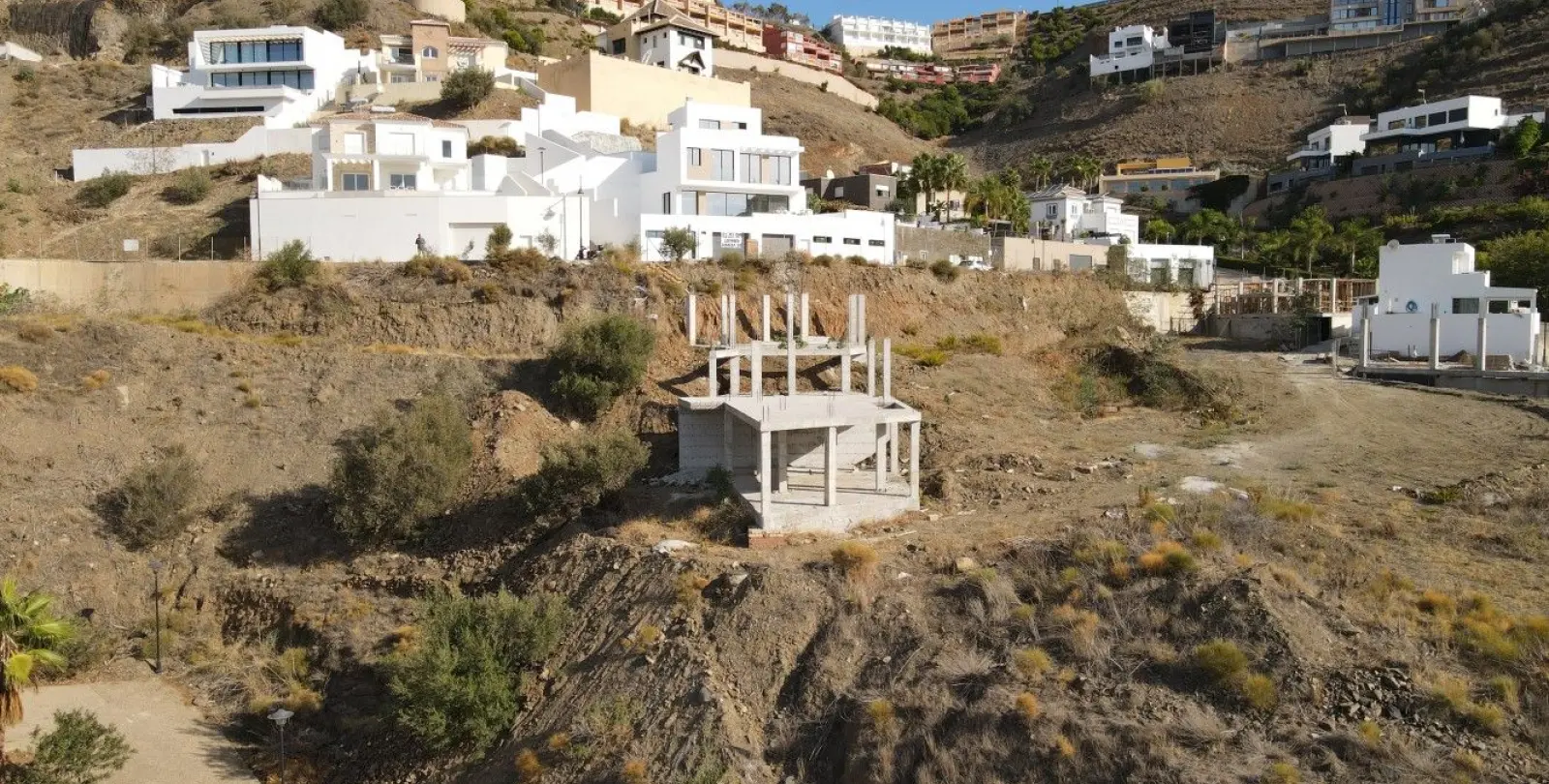 Sale of residential plot in Torrox 8
