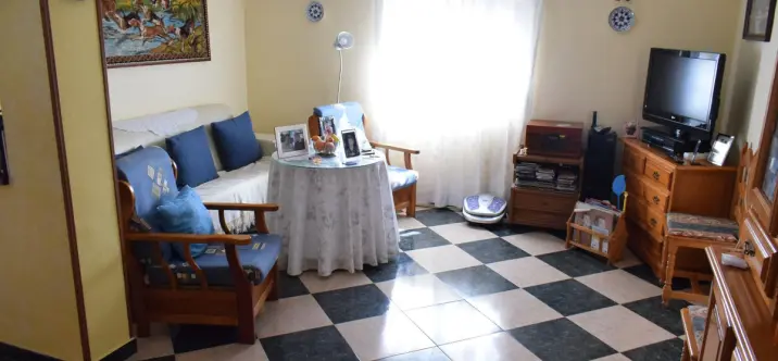 Sale of detached villa in La Viñuela 4