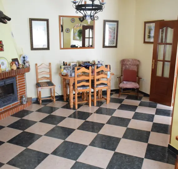 Sale of detached villa in La Viñuela