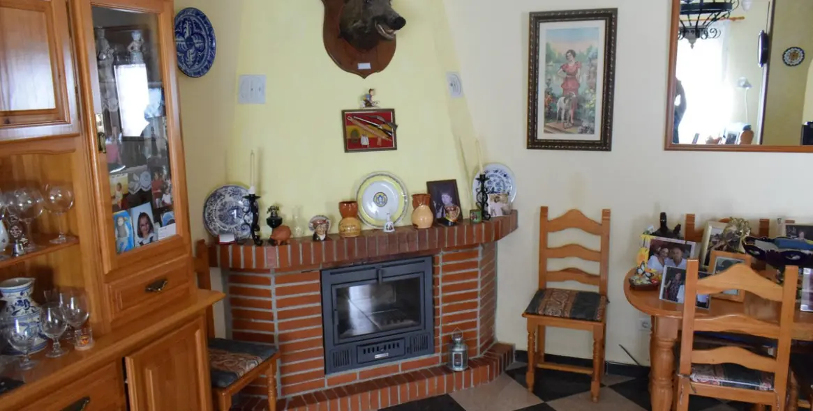 Sale of detached villa in La Viñuela 7