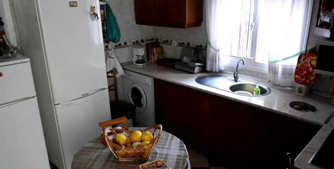 Sale of detached villa in La Viñuela 9