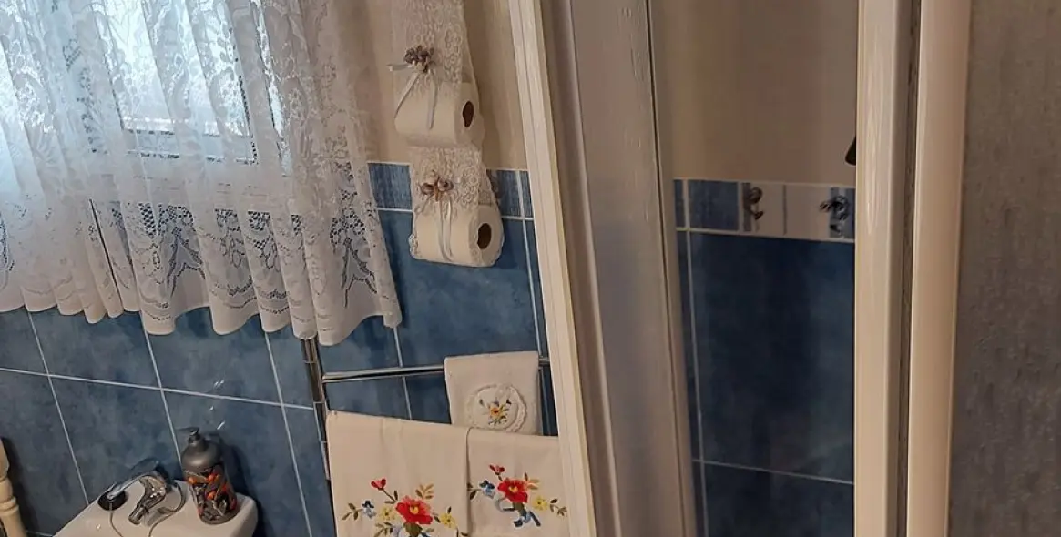 Sale of detached villa in La Viñuela 16