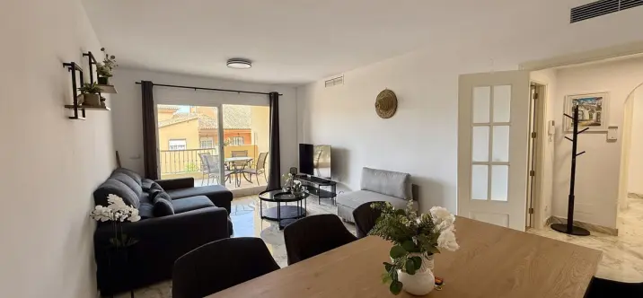 Продажа апартаментов на среднем этаже в La Cala 1