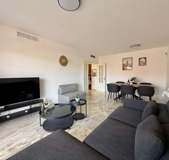 Продажа апартаментов на среднем этаже в La Cala