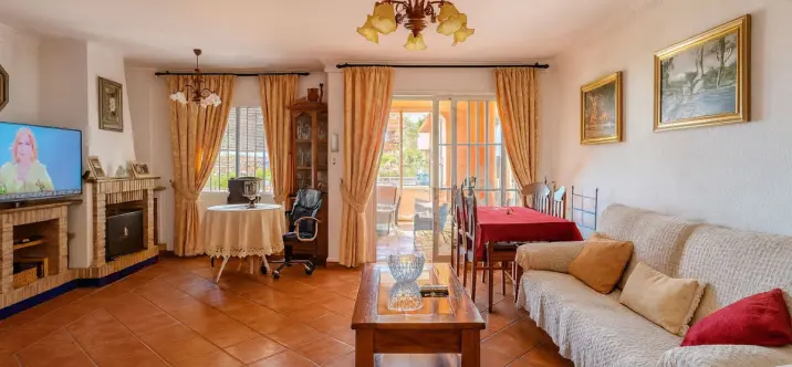 Sale of townhouse in Diana Park 4