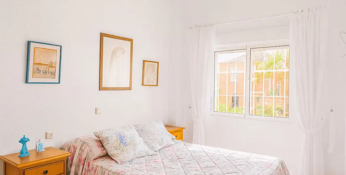 Sale of townhouse in Diana Park 16