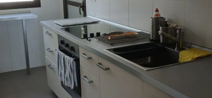 Sale of middle floor apartment in Estepona 4