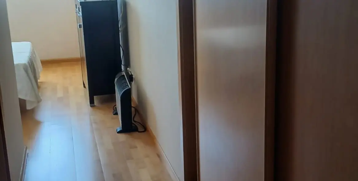 Sale of middle floor apartment in Estepona 19