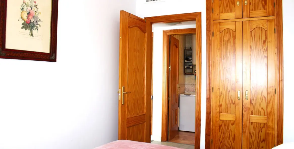 Продажа двухуровневых апартаментов в Algarrobo Costa 11