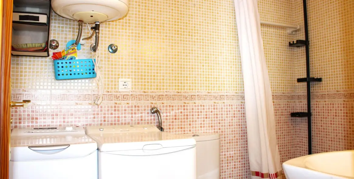 Продажа двухуровневых апартаментов в Algarrobo Costa 12