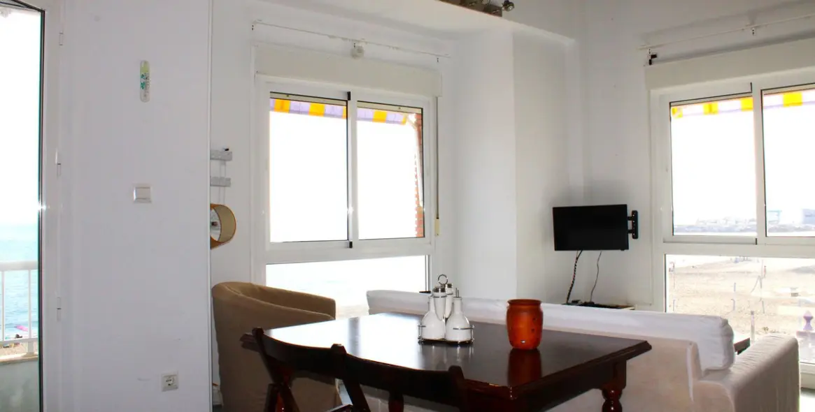 Продажа двухуровневых апартаментов в Algarrobo Costa 14