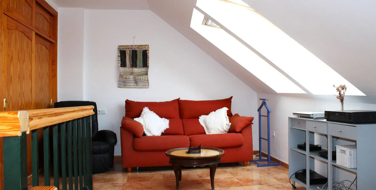 Продажа двухуровневых апартаментов в Algarrobo Costa 25
